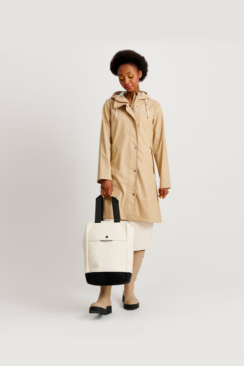 Product Image for WINGS A-SHAPE RAIN COAT