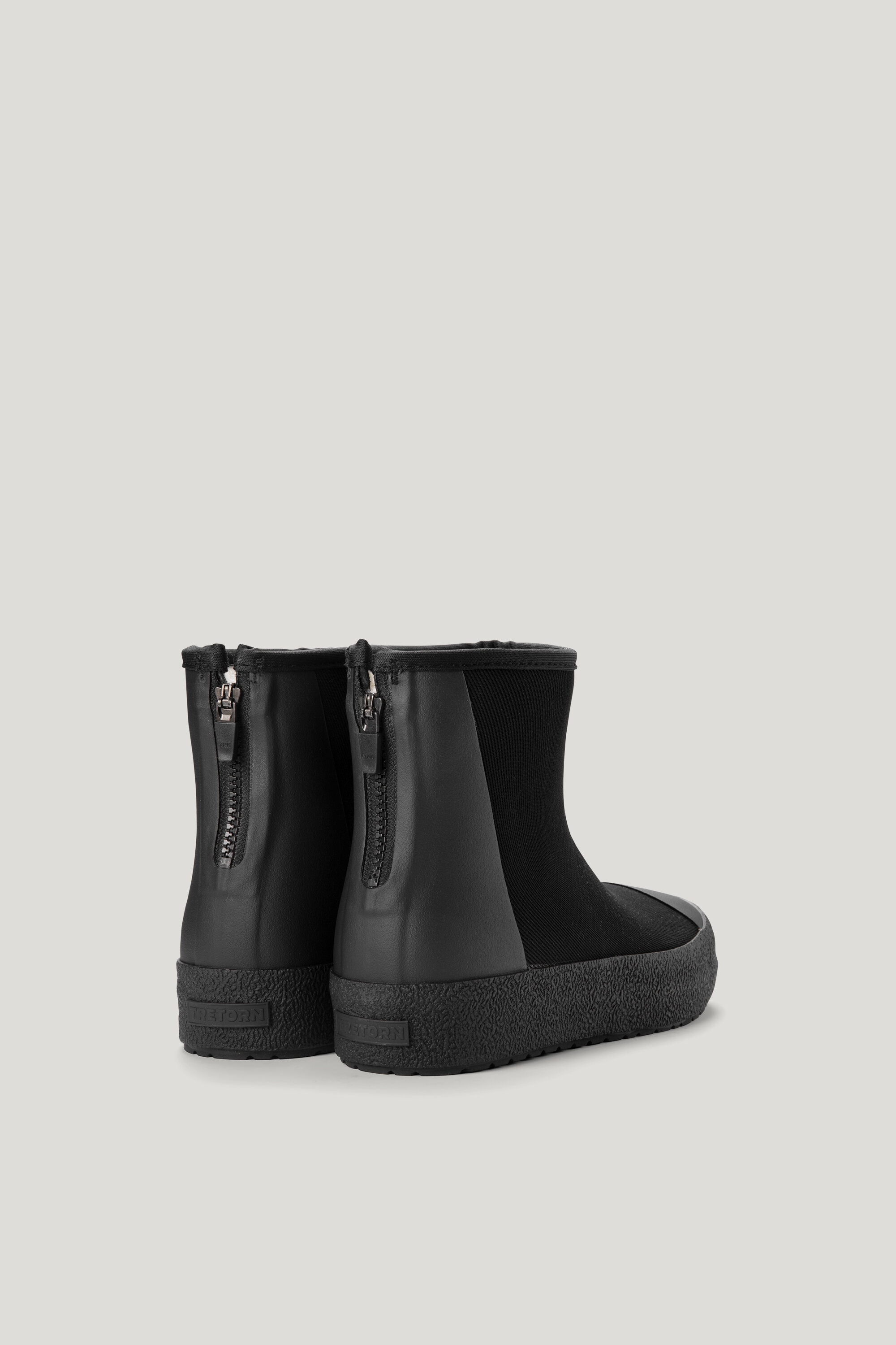 ARCH HYBRID WATERPROOF BOOT