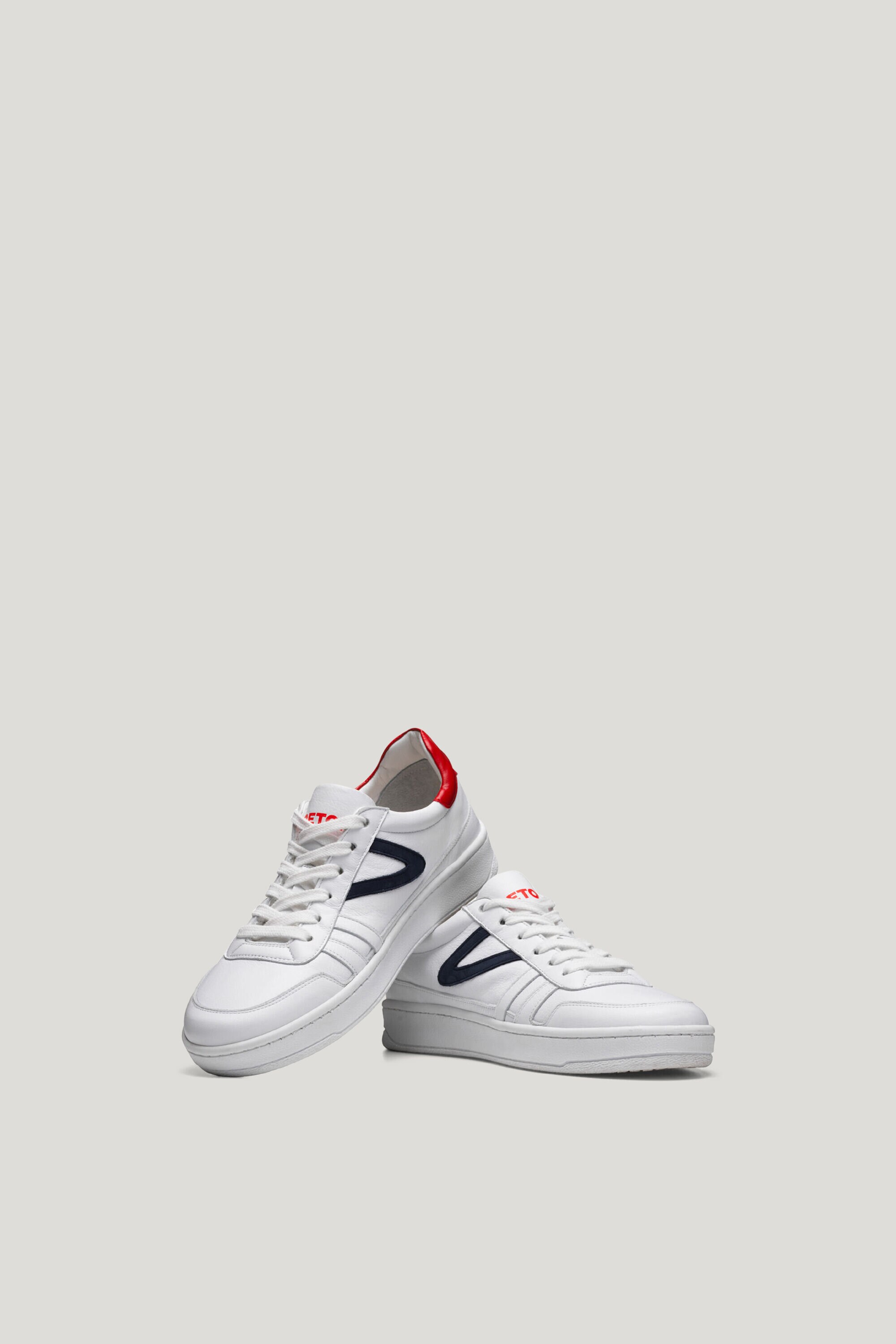 COURT CLAY W s