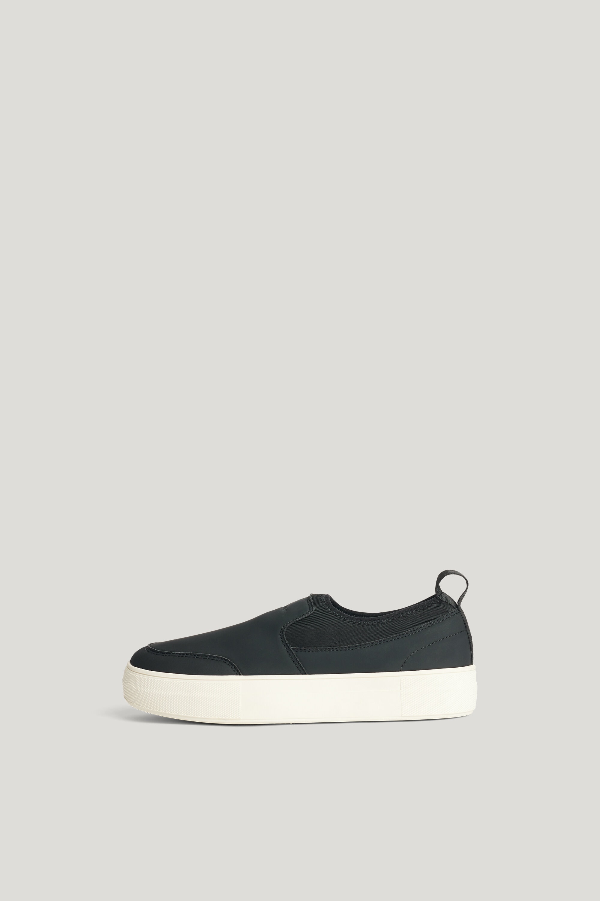 KASE HYBRID WATERPROOF SHOE